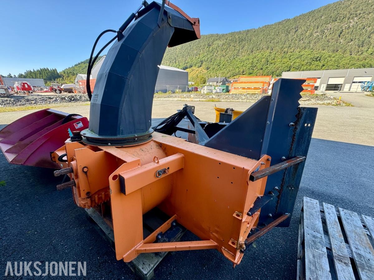 Vestbjørn S-2450M Snøfres - front-/bakmontering - ekstra vinger