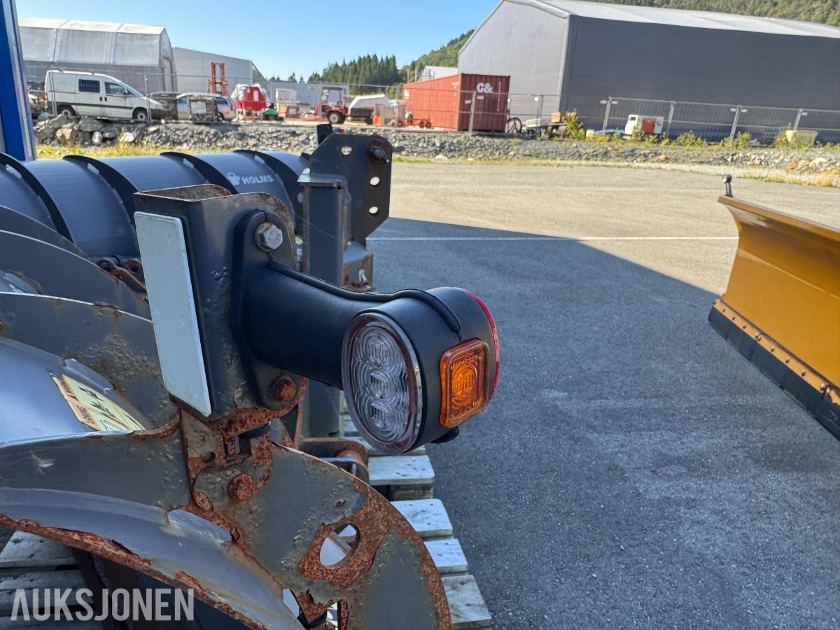 2016 Holms PU-3.2 V-plog