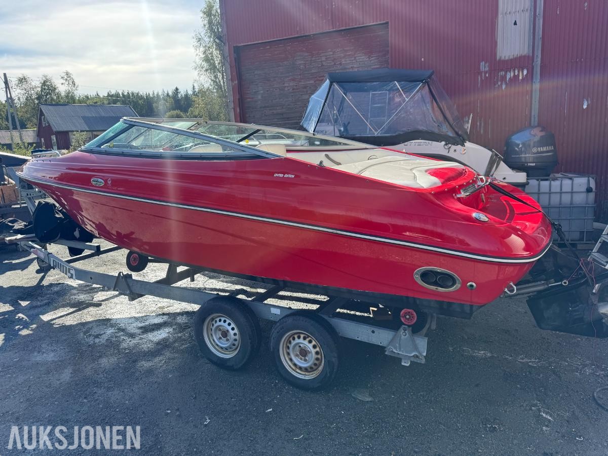 2002 Crownline 202 