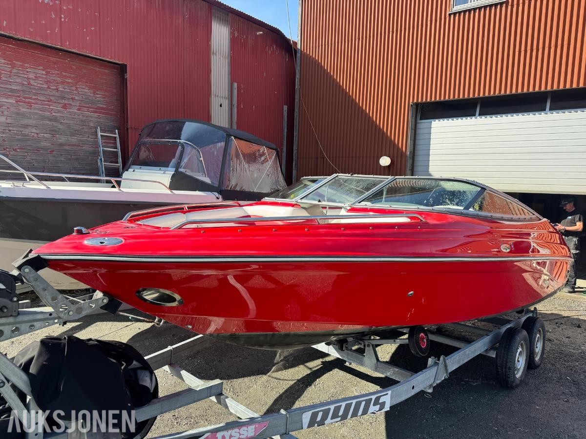 2002 Crownline 202 