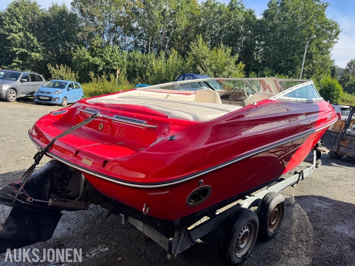 2002 Crownline 202 