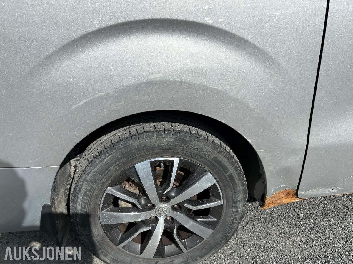 2018 Toyota Proace Verso 116HK D 9-SETER HENGERFESTE HEAD-UP EU-OK 02.28