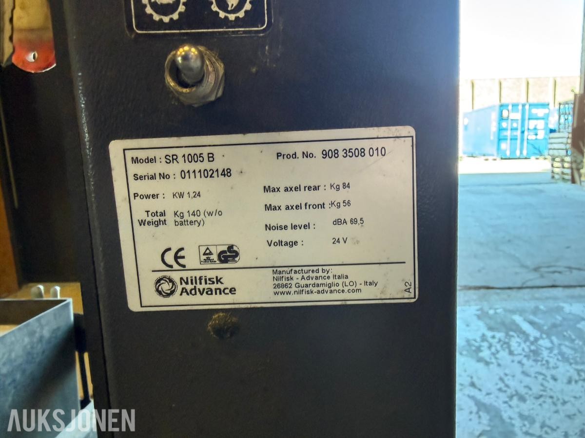 Nilfisk SR 1005 B feiemaskin med lader