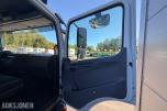 2013 Mercedes-Benz Atego 970PKI2 biltransporter - plan med vinsj - 160 kW / 218 hk OM924LA dieselmotor - kilometerstand 304.866 km - nyttelast 2.920 kg