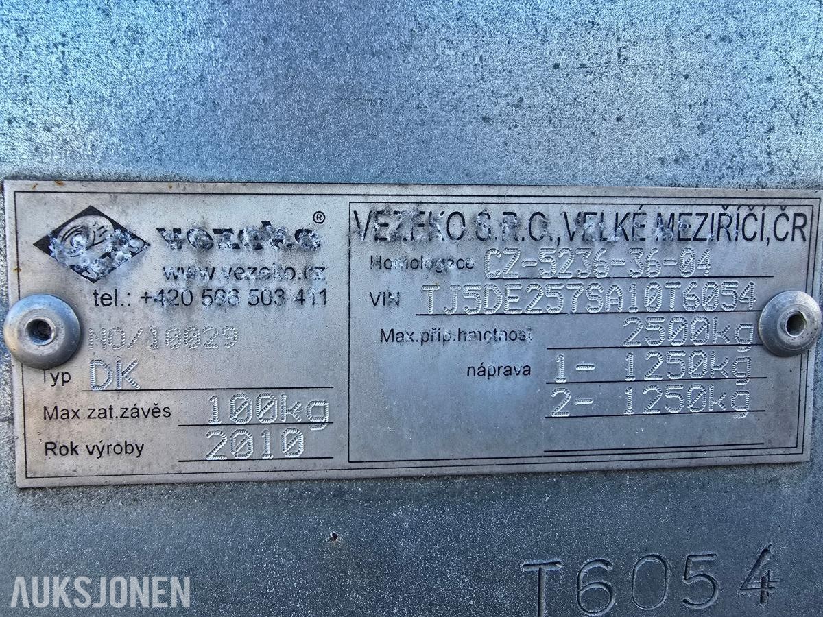 2010 Vezeko større arbeidsbrakke