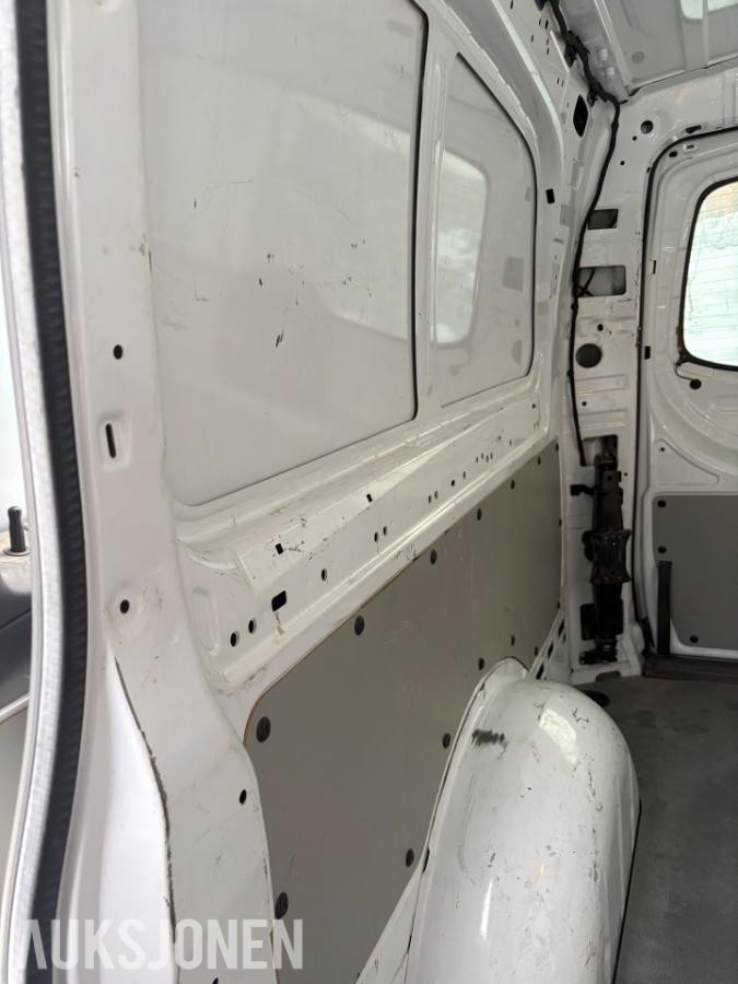 2017 Mercedes-Benz Vito V114 A3 4MATIC Automat, Cruisekontroll, Hengerfeste