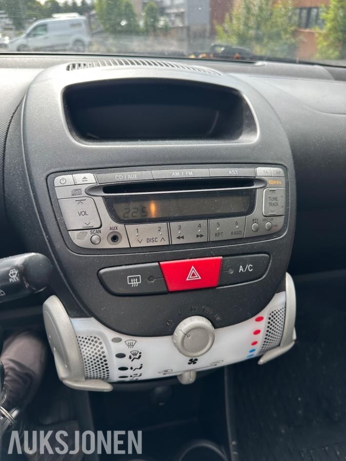 2012 Citroen C1 1.0 68HK s+v dekk 100 000km