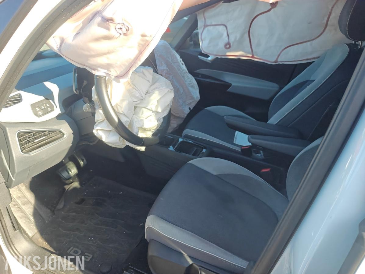 2021 Volkswagen ID.3 PRO 58kWh 204hk kollisjonsskadet, eu ok til 12.2026