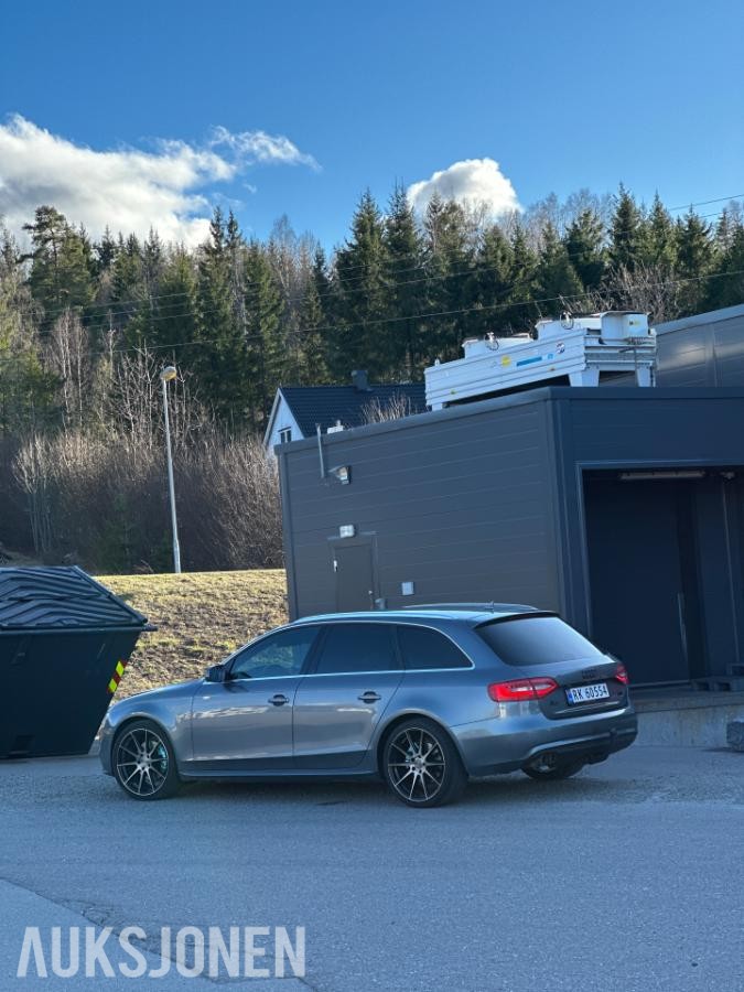 2013 AUDI A4 2.0 TDI 143HK QUATTRO, MANUELL, CRUISEKONTROLL, HENGERFESTE