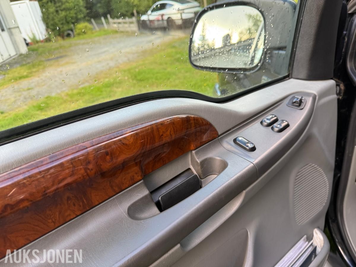 2004 Ford F-serie 250, 183800km 6L Super Duty 330HK