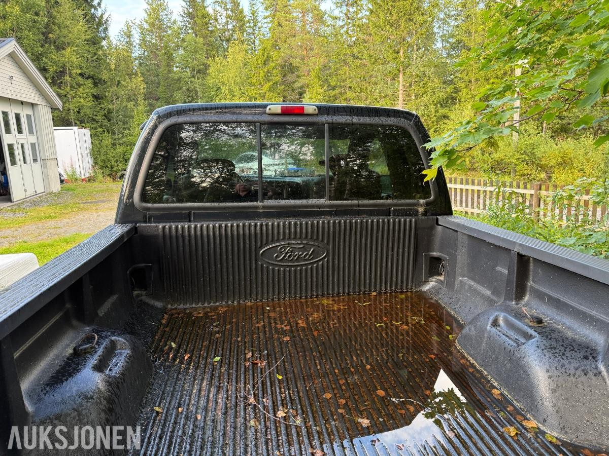 2004 Ford F-serie 250, 183800km 6L Super Duty 330HK