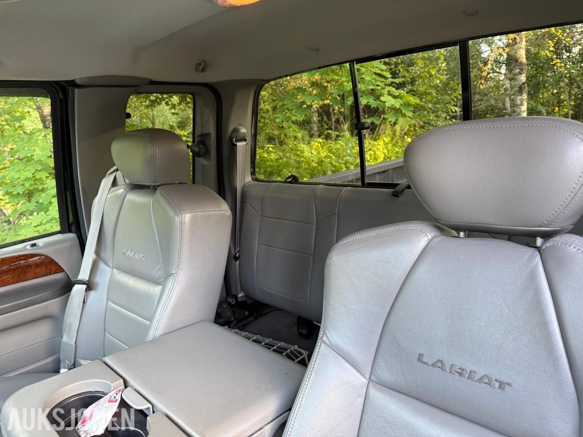 2004 Ford F-serie 250, 183800km 6L Super Duty 330HK