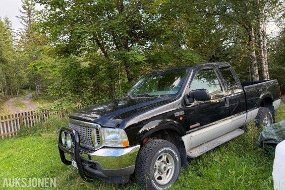 2004 Ford F-serie 250, 183800km 6L Super Duty 330HK