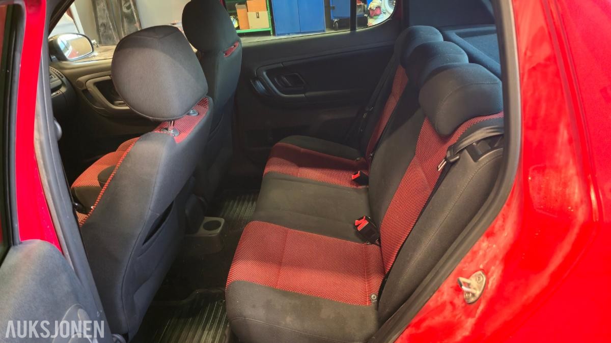 2011 Skoda Fabia 1.2 105hk s+v dekk lav km 73065km
