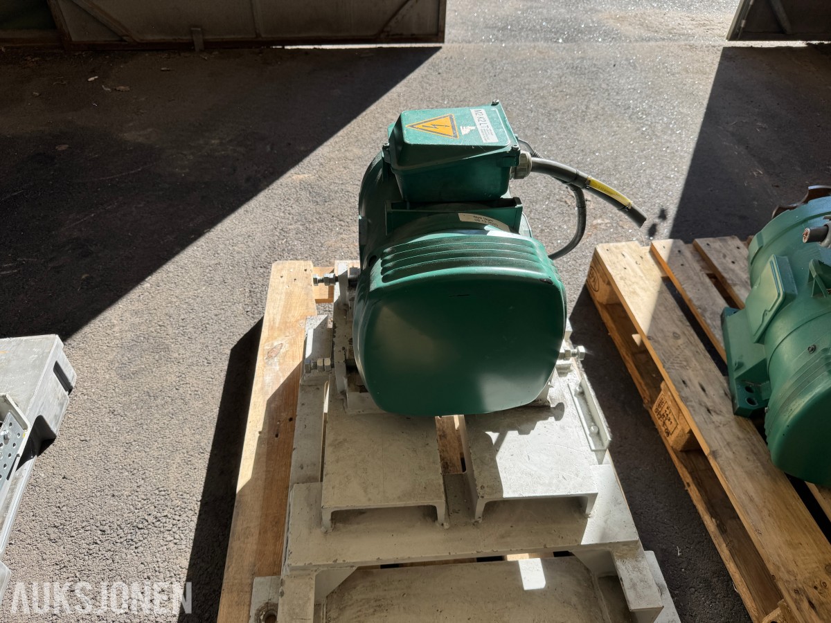 Leroy Somer PLS160L-T 15/17 kW elektromotor