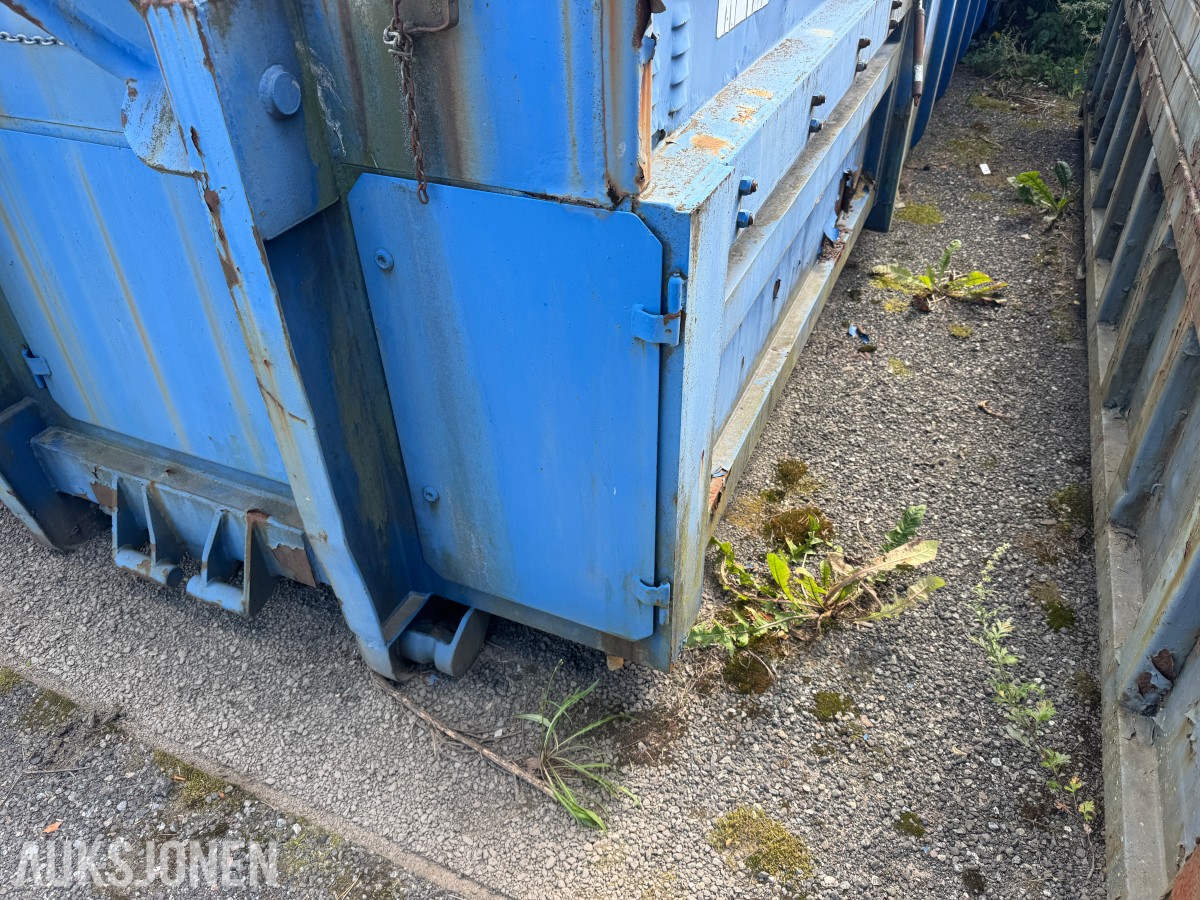 1990 Husmann krokcontainer med komprimator – reparasjonsobjekt