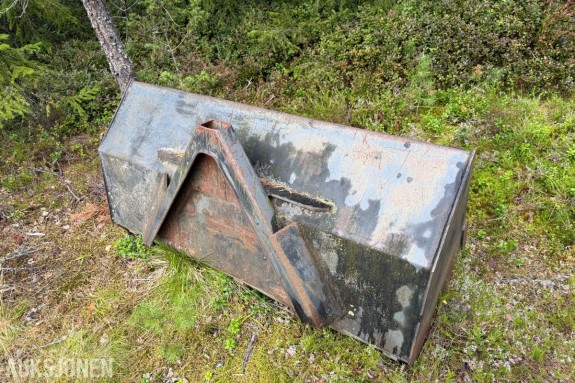Lilleseth Skuffe med Triangel bredde 135cm