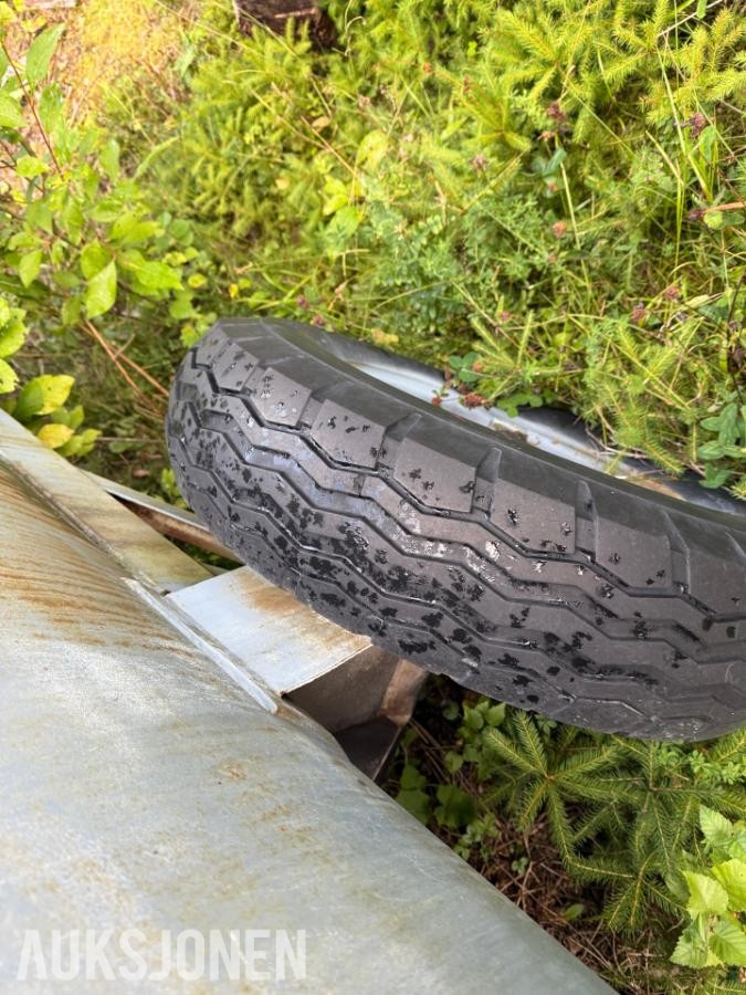 Dieseltank montert på Tilhenger 3000L m/pumpe