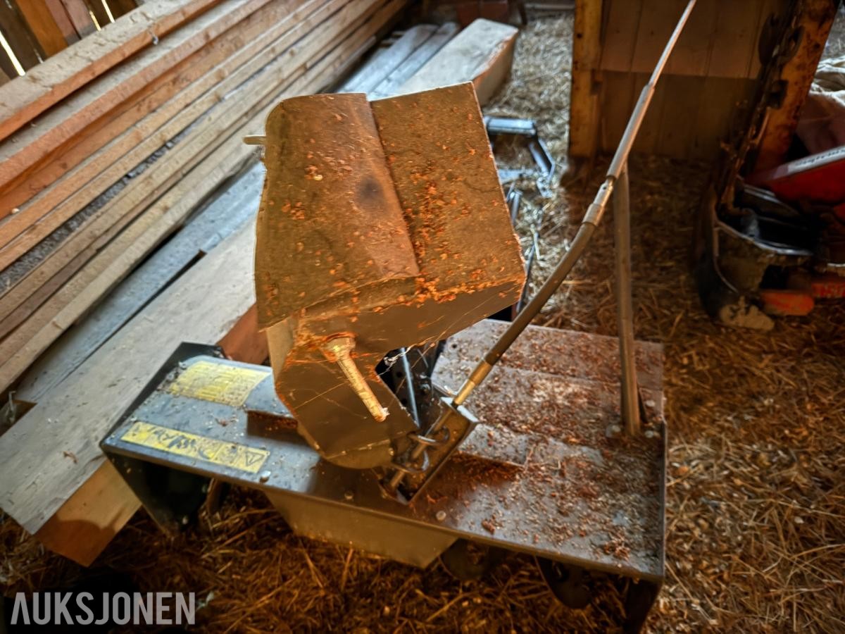 Husqvarna Snøfreser passer til traktorklipper