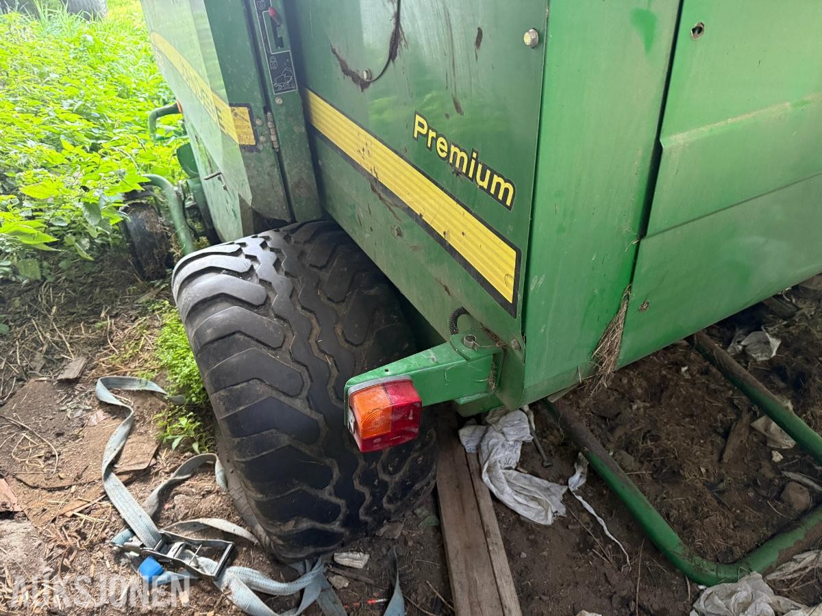 John Deere  Premium 578 Rundballepresse