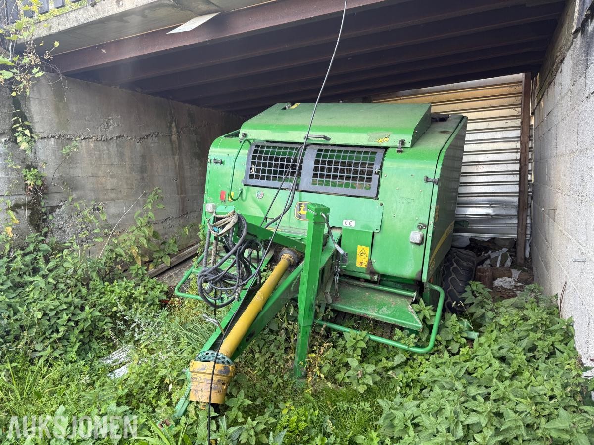 John Deere  Premium 578 Rundballepresse
