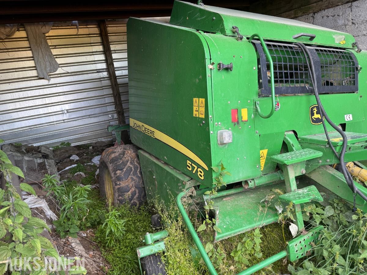 John Deere  Premium 578 Rundballepresse