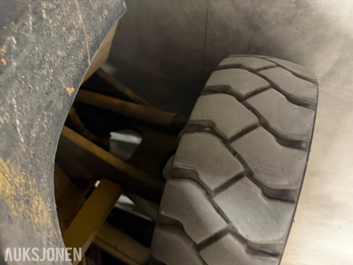 1984 TCM FG 25 Truck m/gassdrift