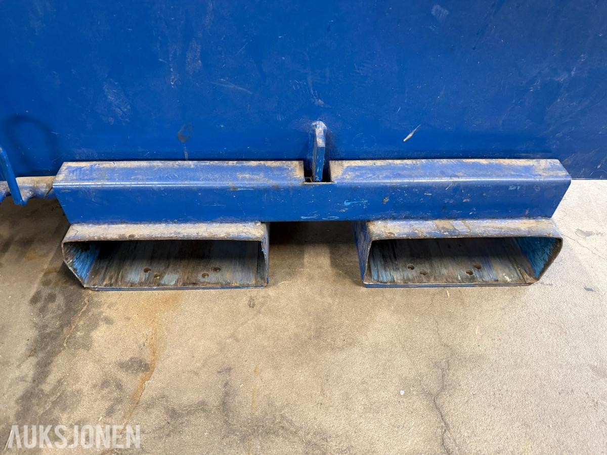 Tippcontainer Truck 123X146X74cm