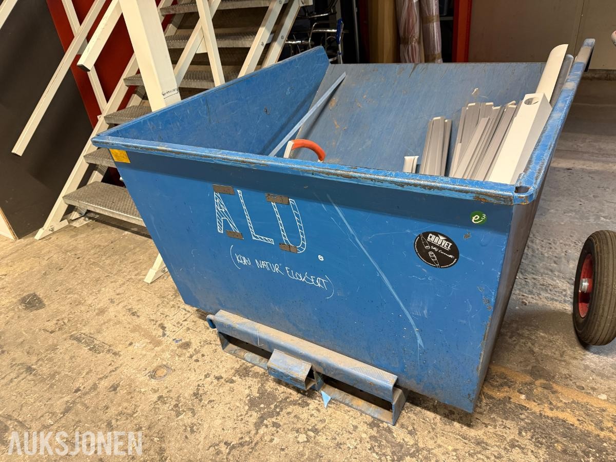 Tippcontainer for truck 100X146X90cm