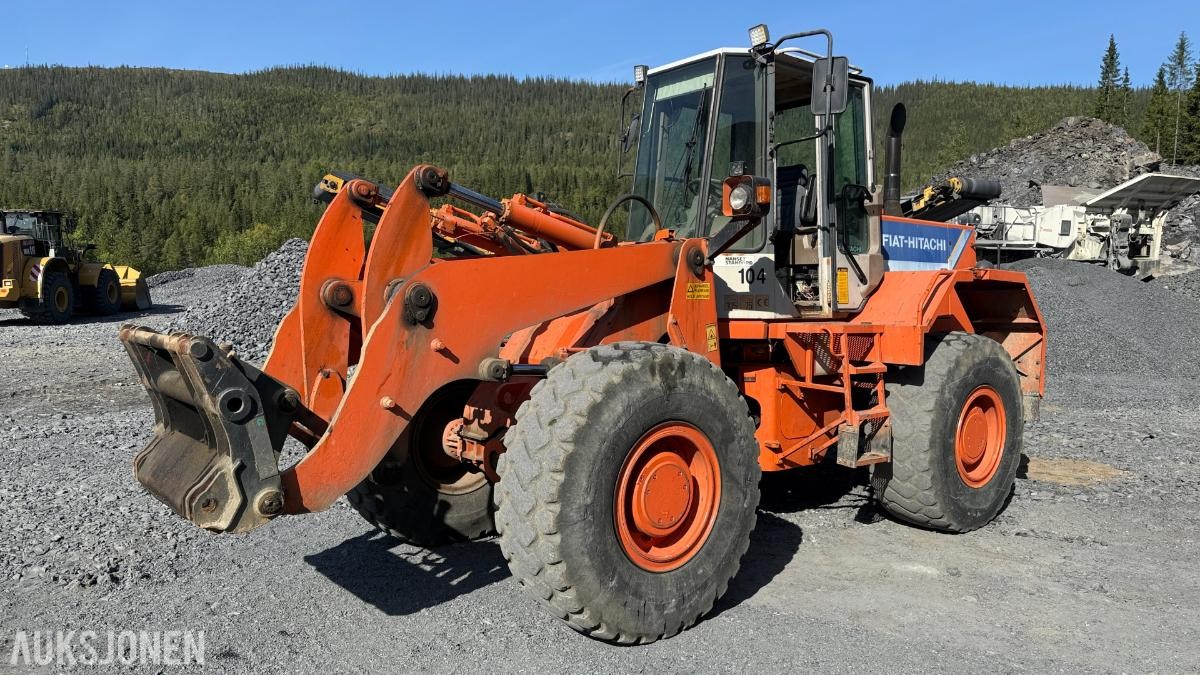 1995 Fiat-Hitachi FR130.2 hjullaster m/ Gjerstad frontskuff - 9 256 timer