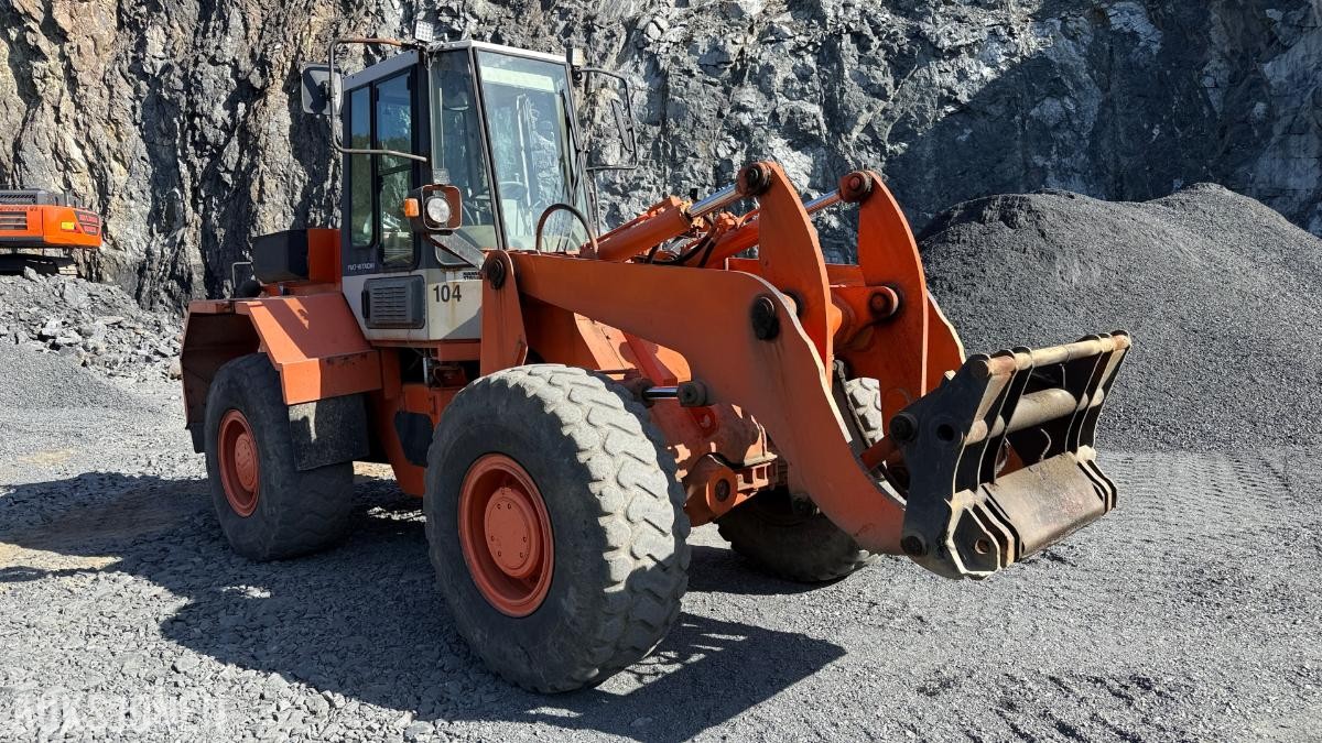 1995 Fiat-Hitachi FR130.2 hjullaster m/ Gjerstad frontskuff - 9 256 timer