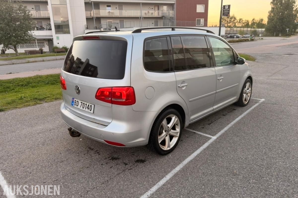 2011 Volkswagen Touran 1.6 Diesel, Hengerfeste