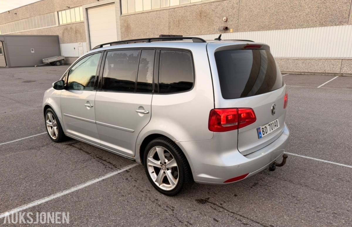 2011 Volkswagen Touran 1.6 Diesel, Hengerfeste