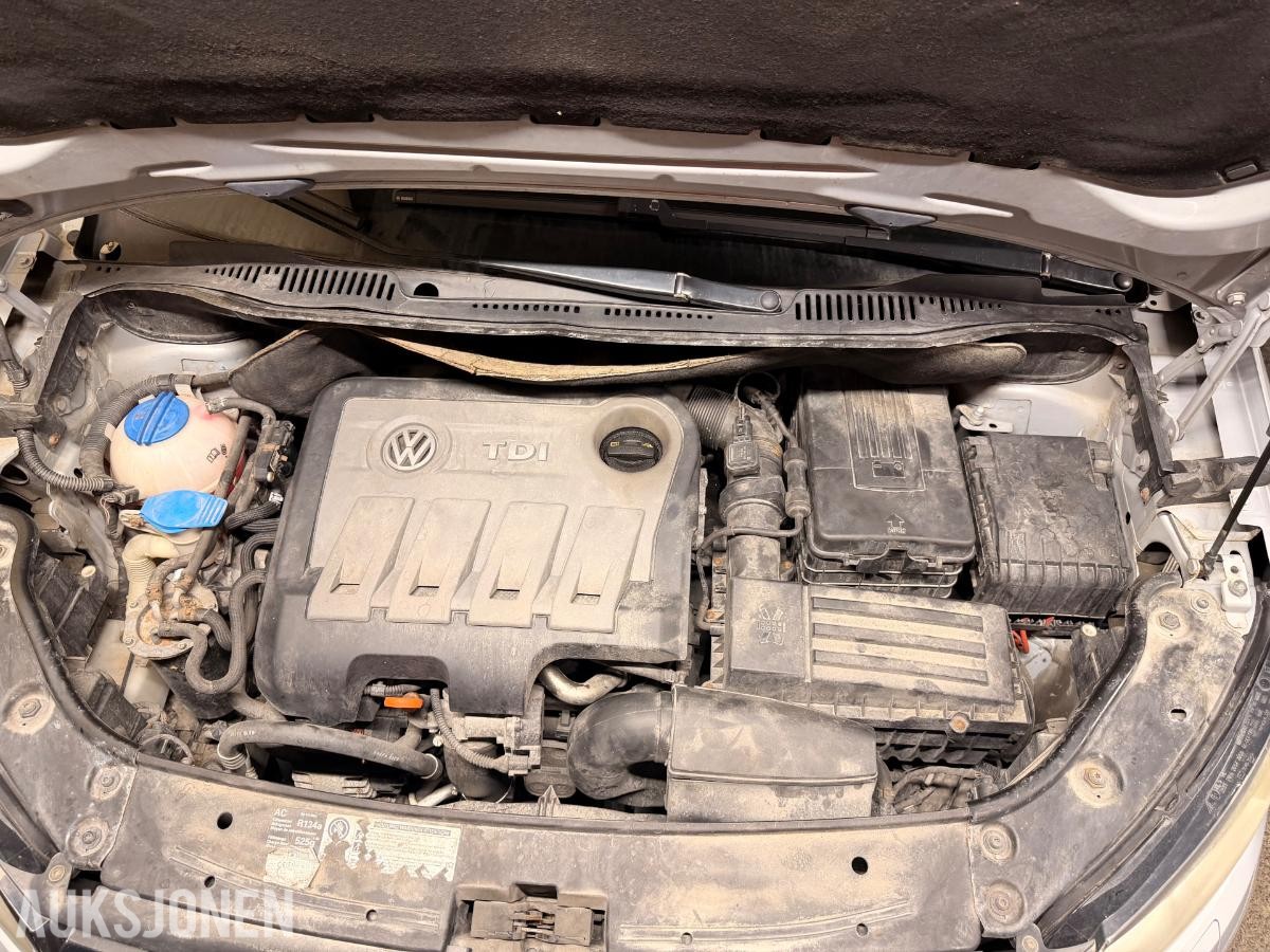 2011 Volkswagen Touran 1.6 Diesel, Hengerfeste