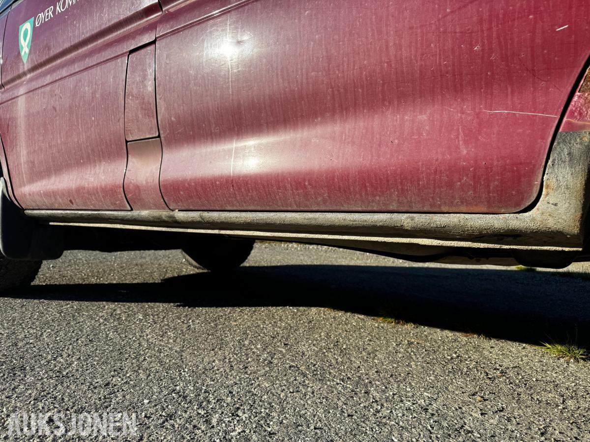 2000 Mitsubishi L400 2.5-87 D 4WD HENGERFESTE HØY OG LAVSERIE