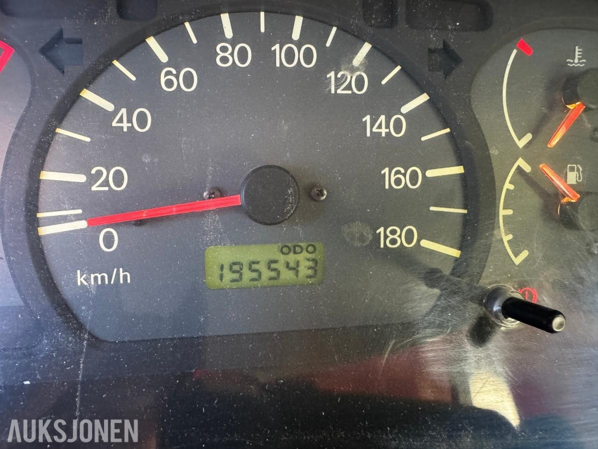 2000 Mitsubishi L400 2.5-87 D 4WD HENGERFESTE HØY OG LAVSERIE