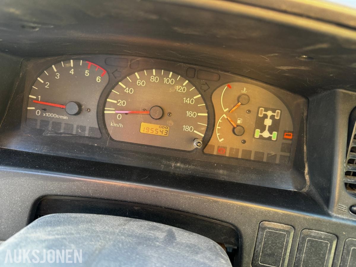 2000 Mitsubishi L400 2.5-87 D 4WD HENGERFESTE HØY OG LAVSERIE