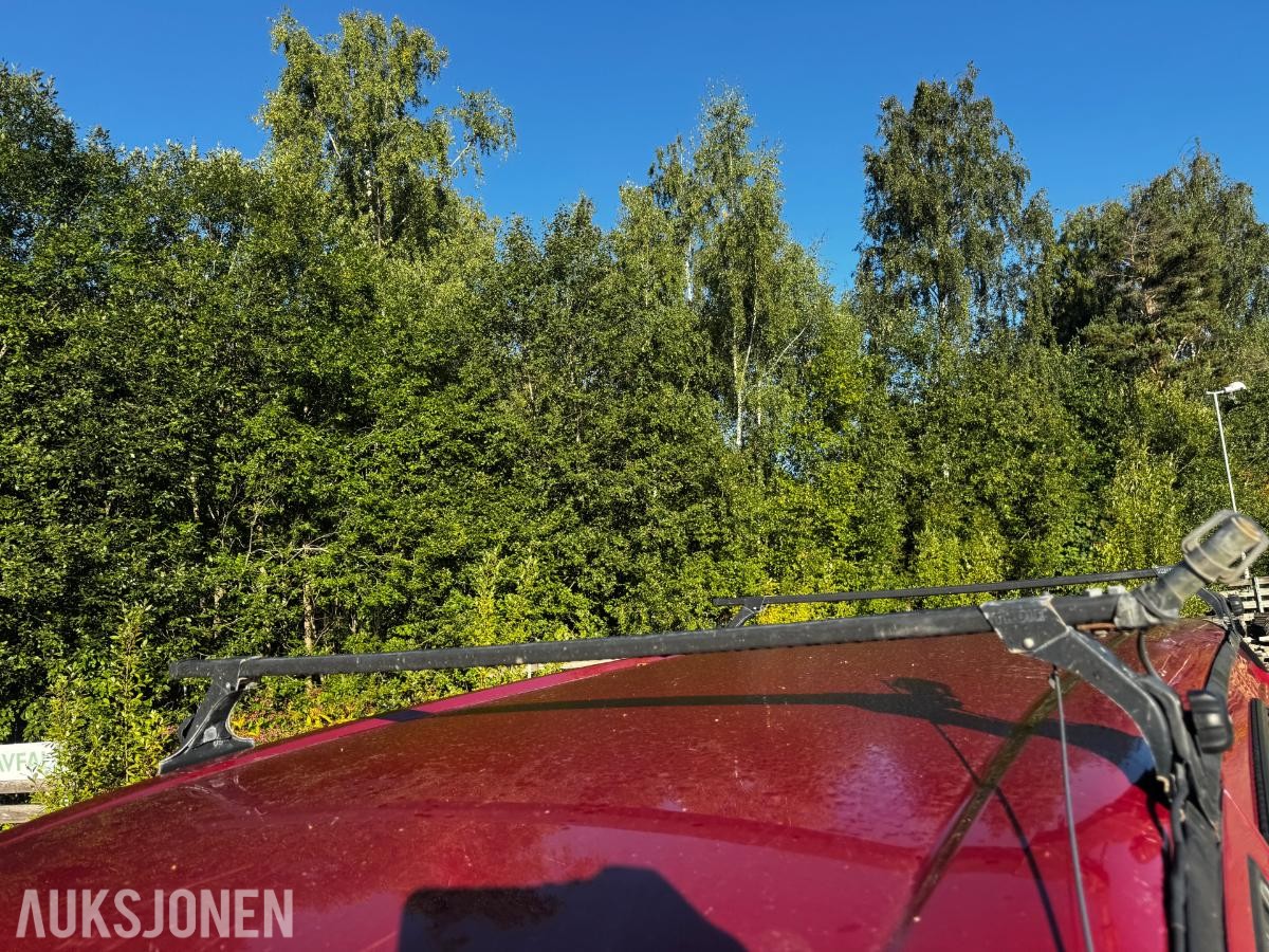 2000 Mitsubishi L400 2.5-87 D 4WD HENGERFESTE HØY OG LAVSERIE