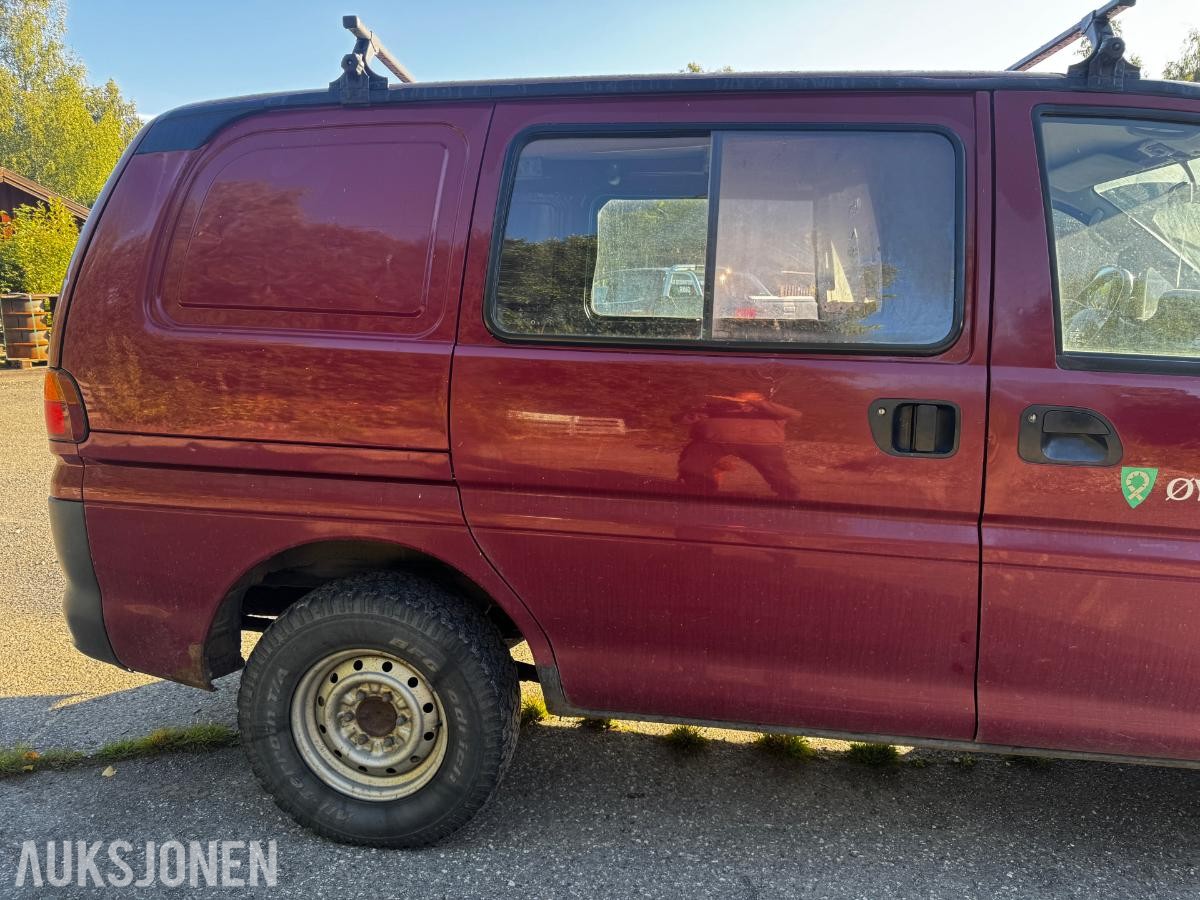 2000 Mitsubishi L400 2.5-87 D 4WD HENGERFESTE HØY OG LAVSERIE