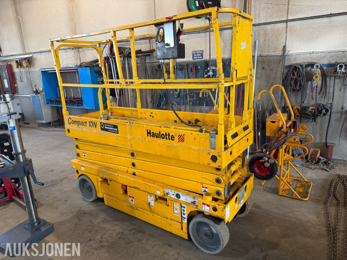 Haulotte Compact 10N Sakselift arbeidshøyde 10 meter