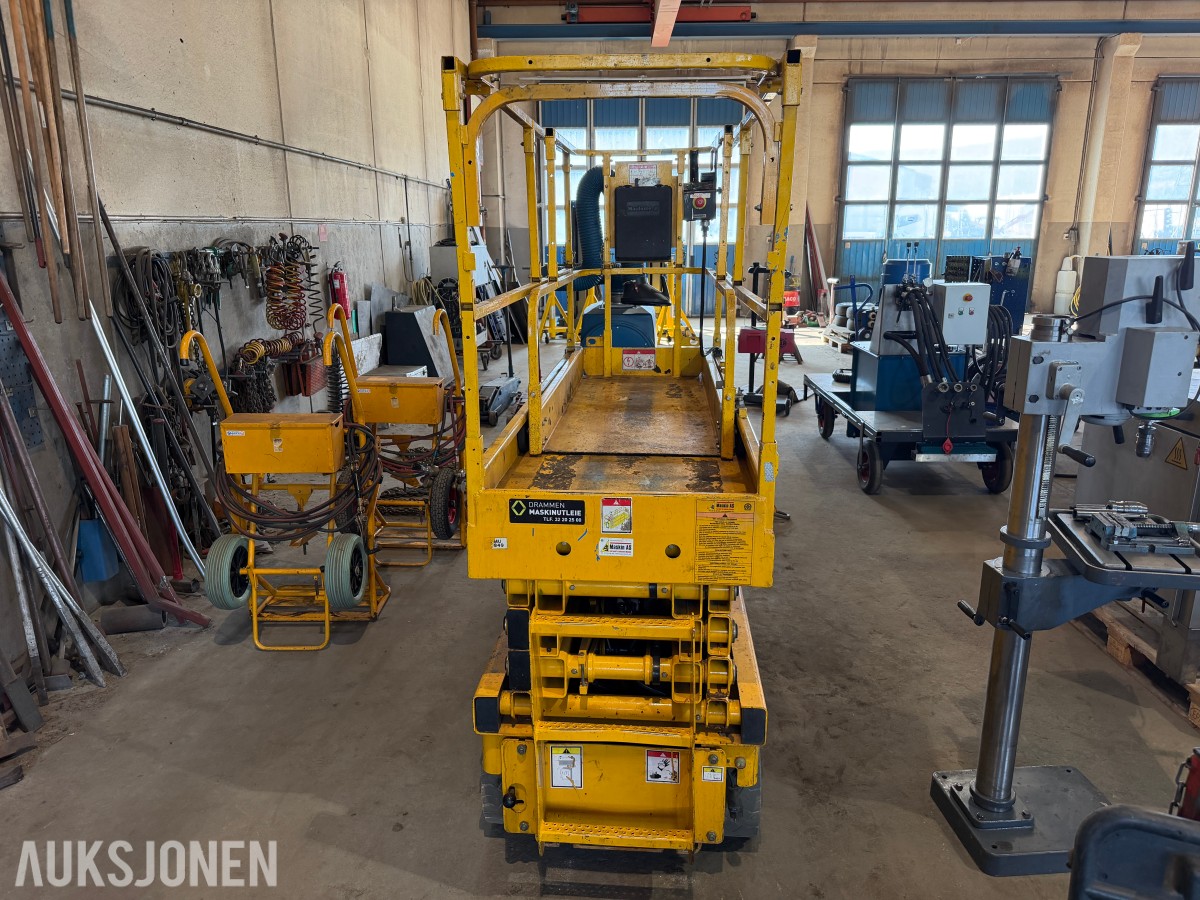 Haulotte Compact 10N Sakselift arbeidshøyde 10 meter