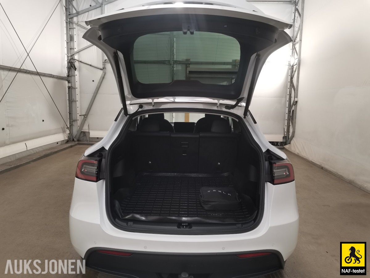 2022 Tesla Model Y LRDM AWD HENGERFESTE PANORAMA PREMIUM LYD & INTERIØR