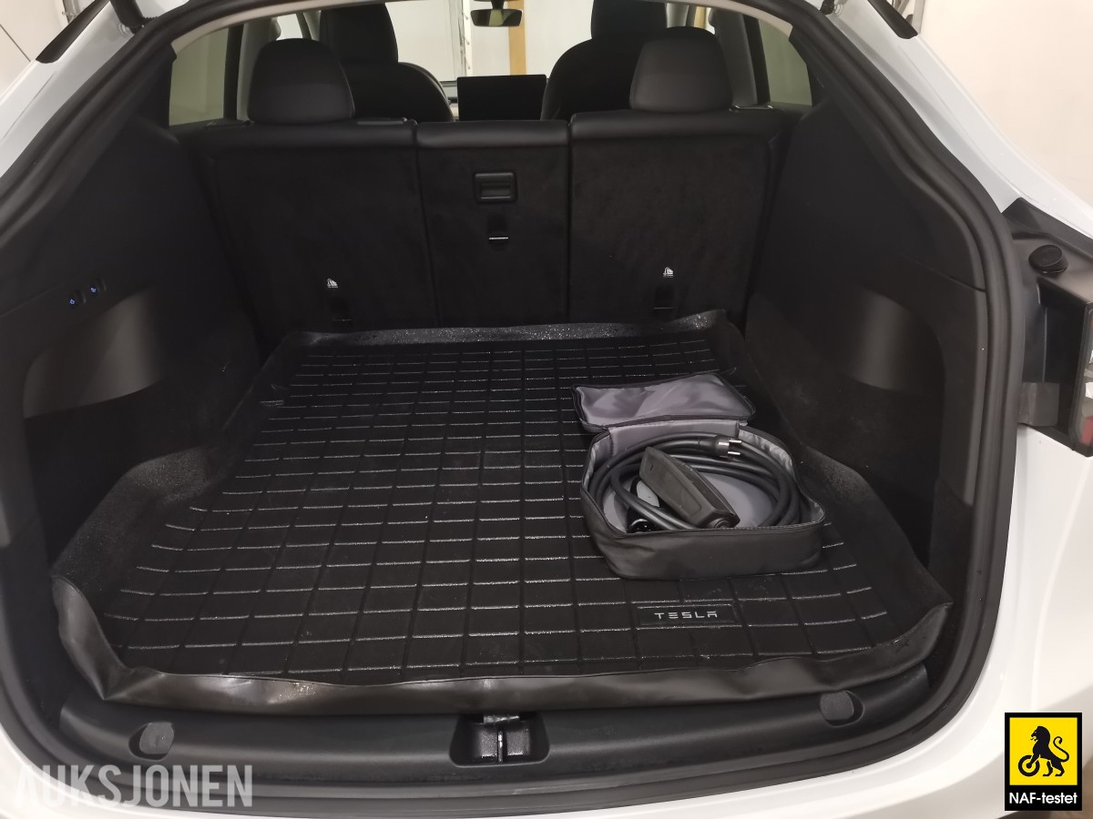 2022 Tesla Model Y LRDM AWD HENGERFESTE PANORAMA PREMIUM LYD & INTERIØR