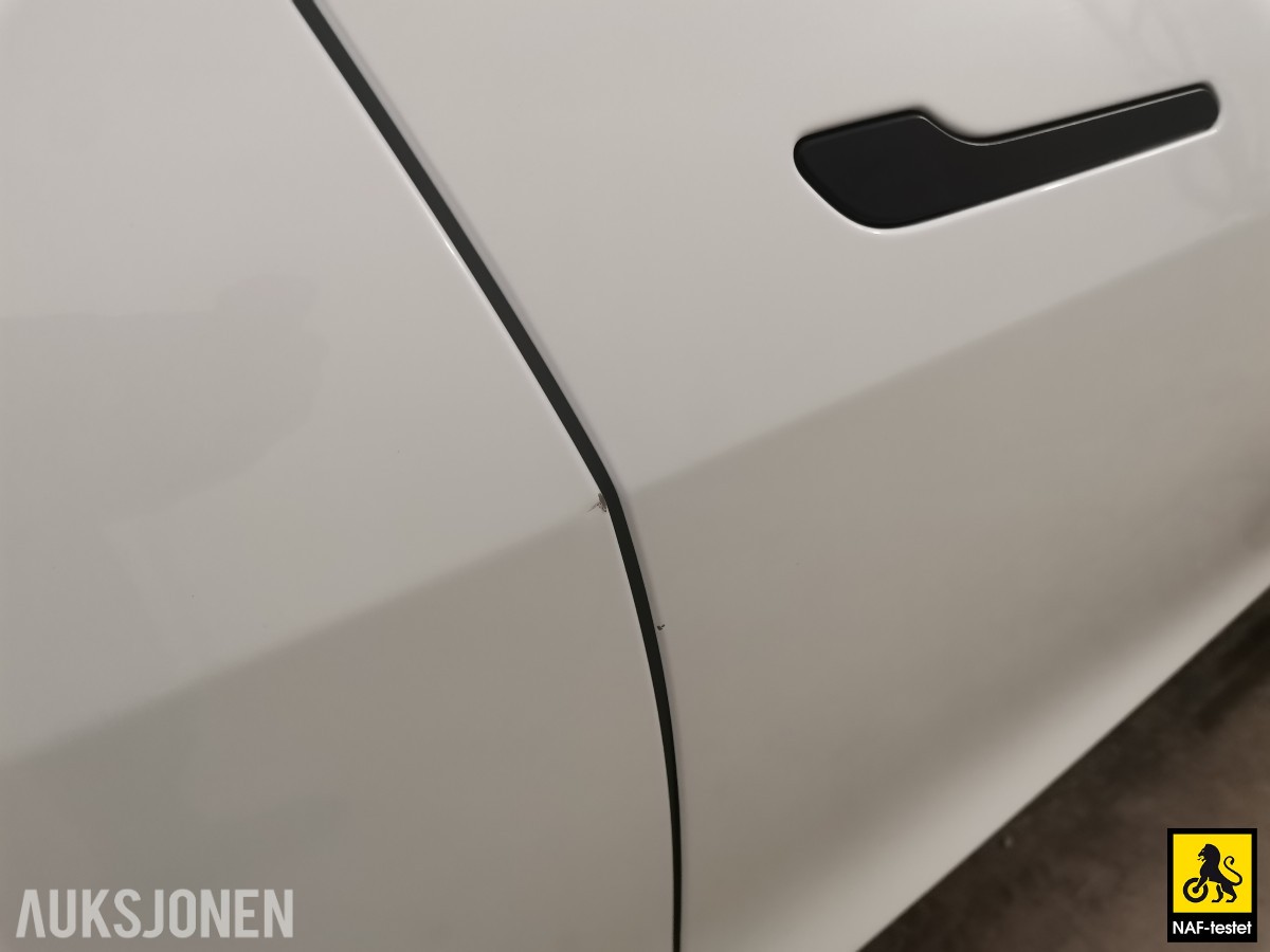 2022 Tesla Model Y LRDM AWD HENGERFESTE PANORAMA PREMIUM LYD & INTERIØR