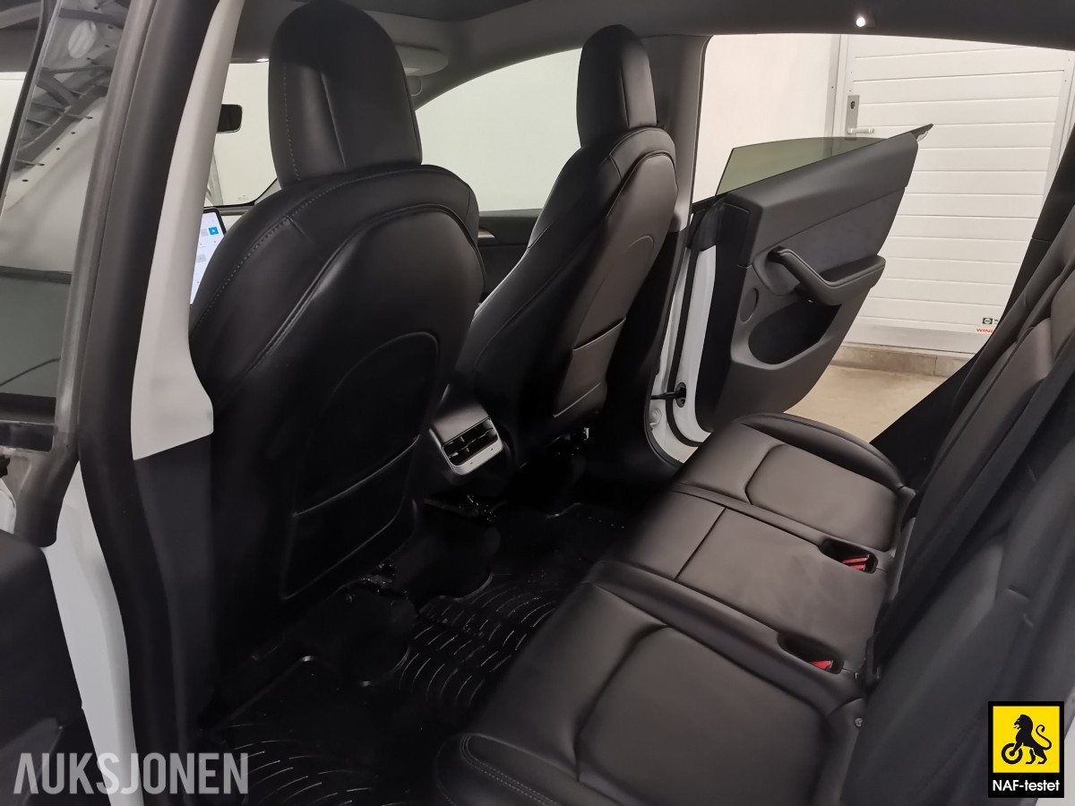 2022 Tesla Model Y LRDM AWD HENGERFESTE PANORAMA PREMIUM LYD & INTERIØR