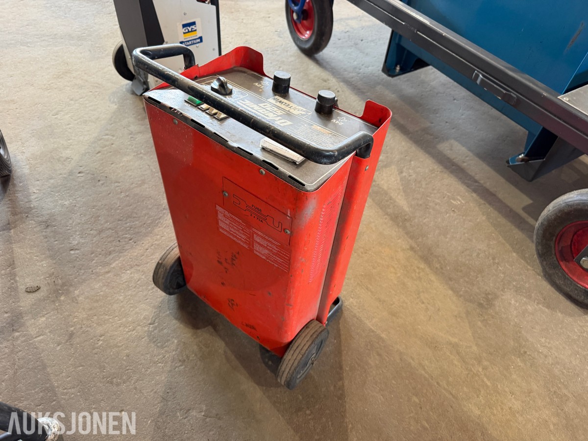 Telwin Dynamic 520 batterilader med starthjelp – 12/24 V