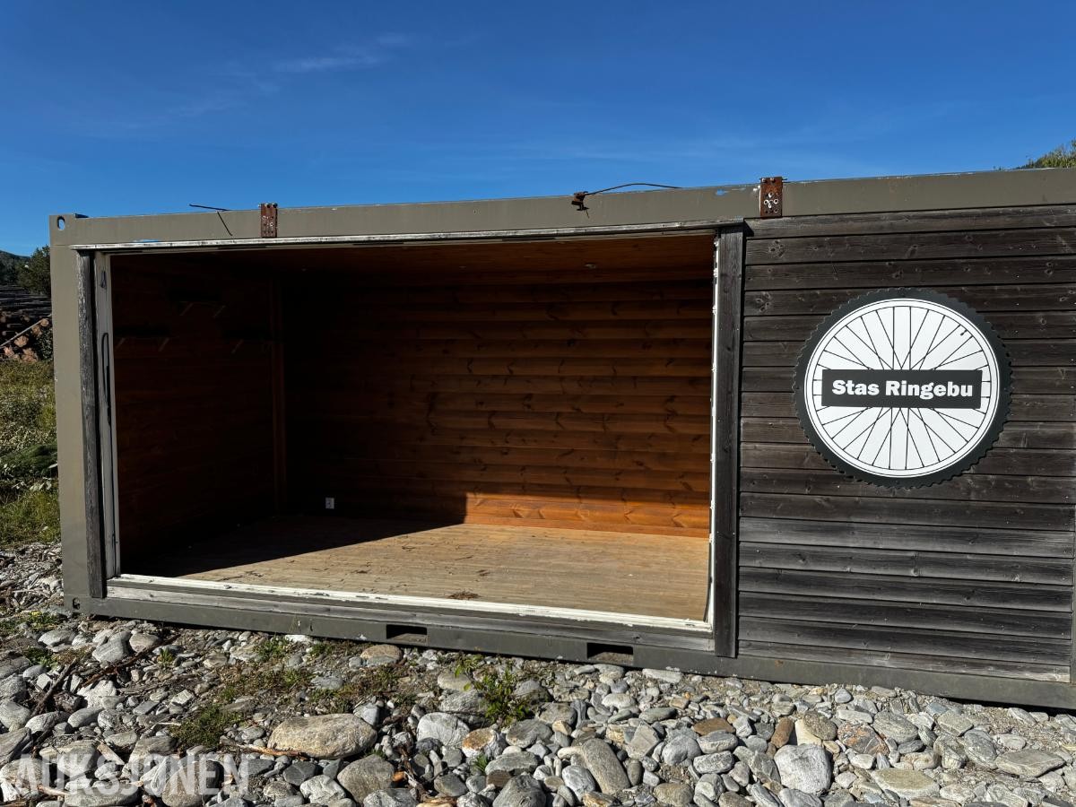 20 fot containermodul med praktisk innredning