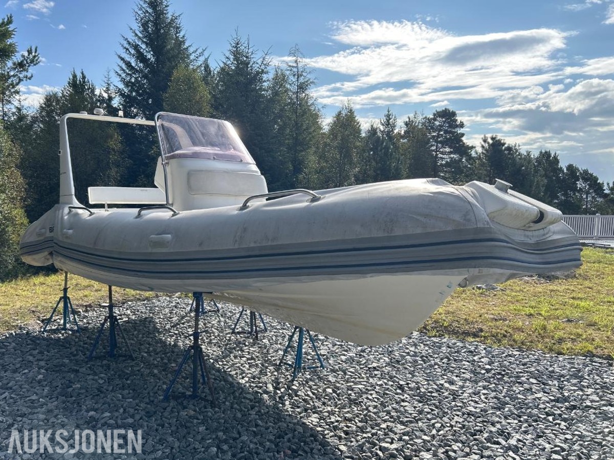 2007 Båt - 20 fots BRIG Eagle 600, Reparasjonsobjekt (ikke motor)