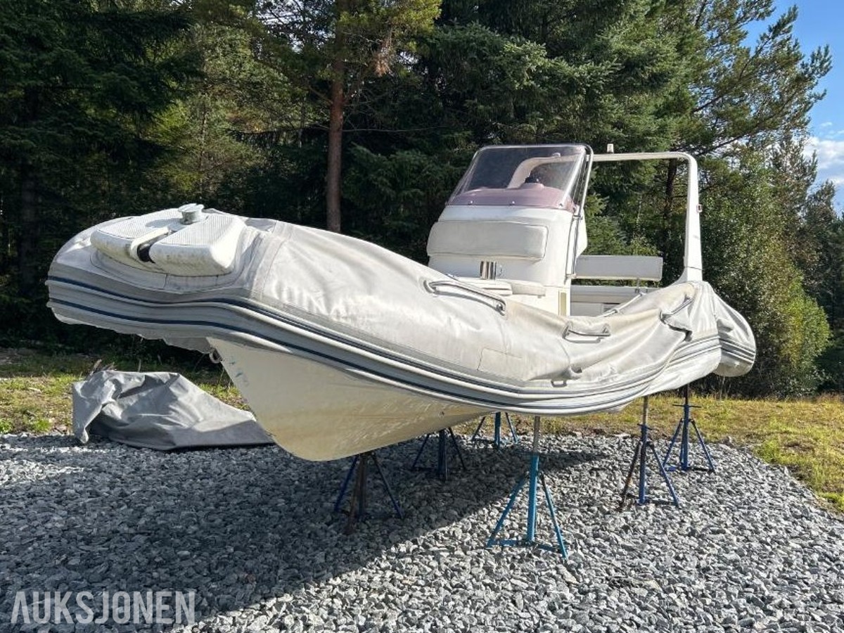 2007 Båt - 20 fots BRIG Eagle 600, Reparasjonsobjekt (ikke motor)