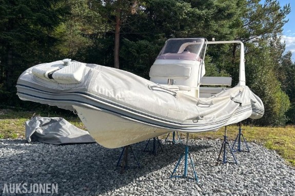 2007 Båt - 20 fots BRIG Eagle 600, Reparasjonsobjekt (ikke motor)
